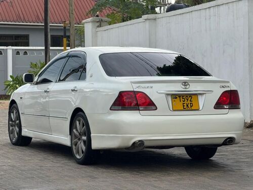 Toyota Crown Athlete EKP