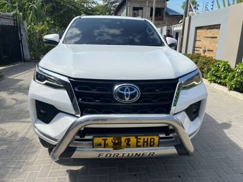 Toyota Fortuner 2022