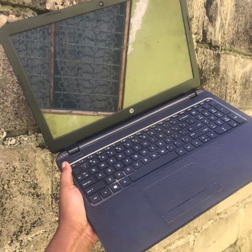 HP 15 250k ... piga 0787825713