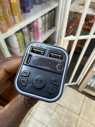CAR MP3 AND CHARGER 