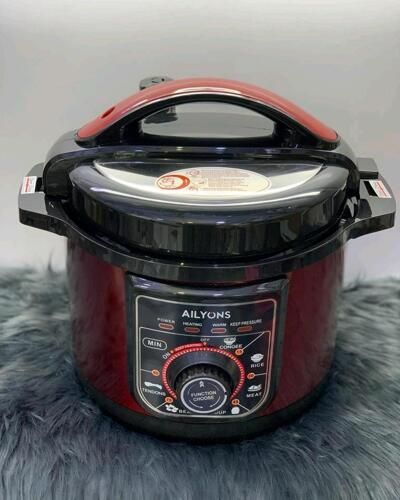 Multicooker pressure cooker