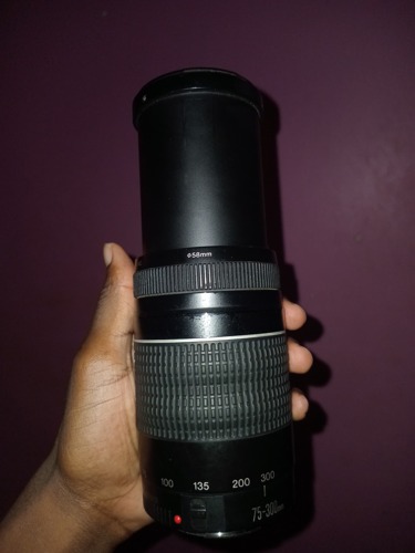 CANON LENS 75mm-300mm