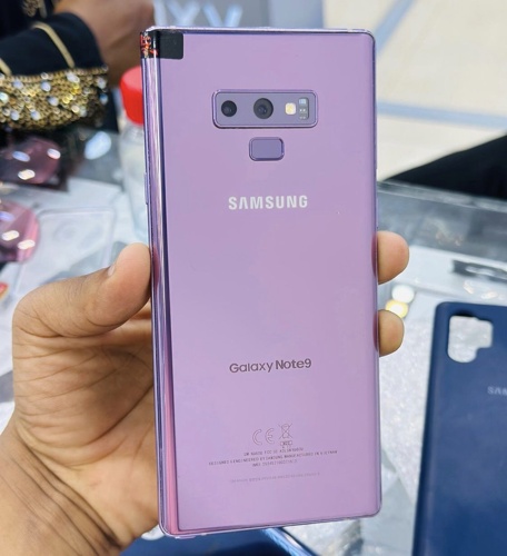 Brand New Samsung Note 9