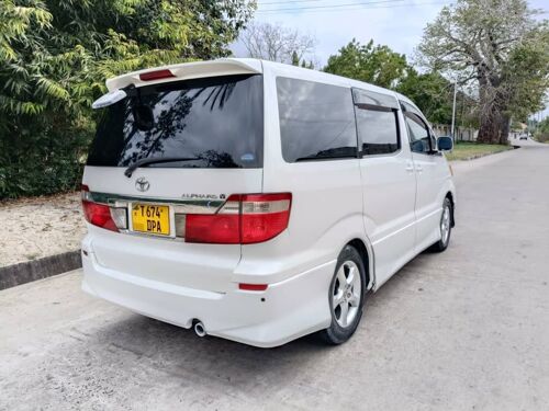 Toyota Alphard 