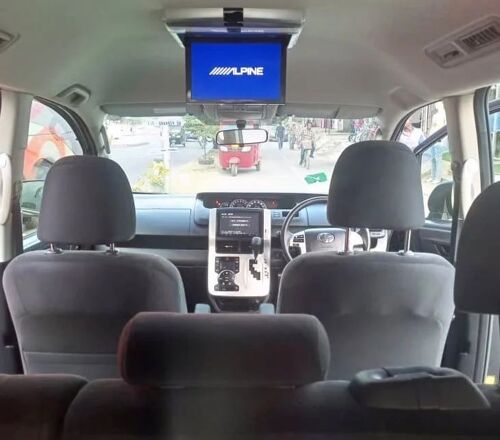 TOYOTA NOAH NEW MODEL 