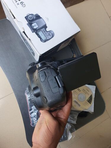 Camera cannon 6d mark ii with 
