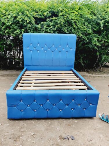 Bed sofa 5/6 new furniture 
