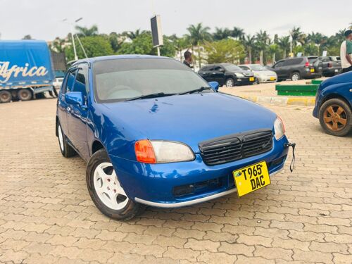 Toyota starlet 