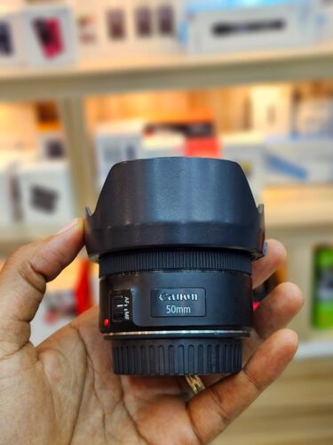 Canon 50mm lens 1.8 f