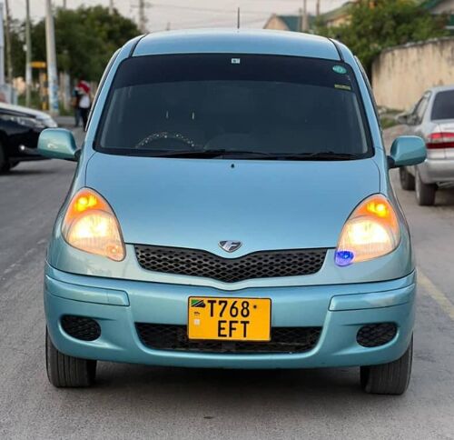 NAUZA TOYOTA FUNCARGO