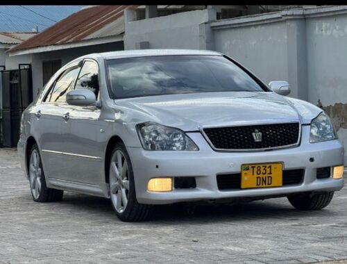 Toyota Crown Athlete