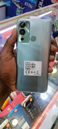 Infinix hot 12