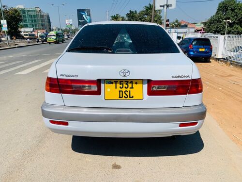 Toyota premio old