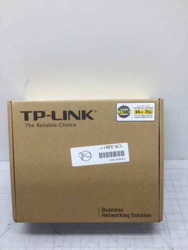TP-Link Gigabit Ethernet Media Converter, Up to 1000Mbps RJ45 to 1000Mbps SFP Slot Supporting MiniGBIC Modules (MC220L)