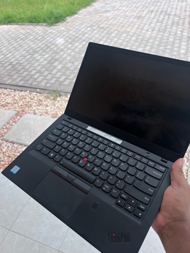 Lenovo X1 carbon