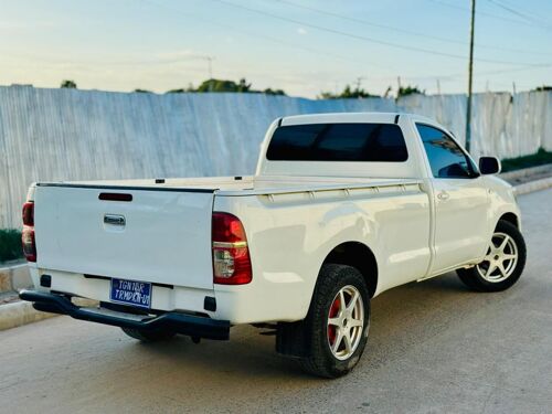 Hilux single cabin Pickup 