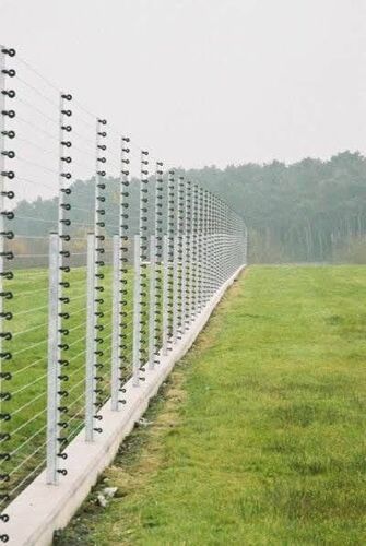 STANDING ELECTRIC FENCE 