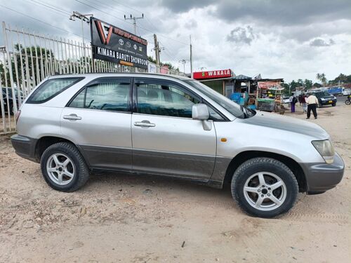 NAUZA TOYOTA HARRIER OLD MODEL