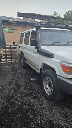 Toyota Land Cruiser Hard Top 
