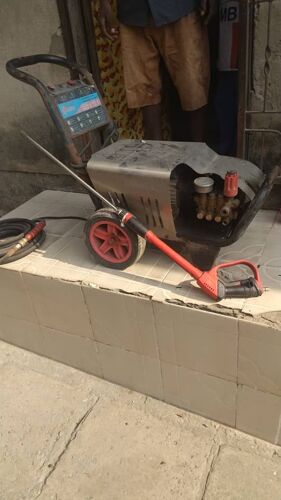 Machine used ya kuoasha magari