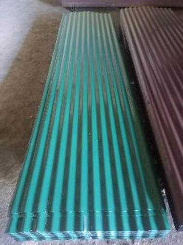 corrugated green