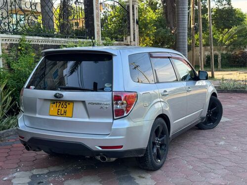 SUBARU FORESTER XT