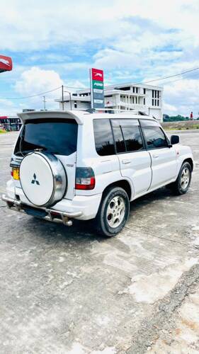 NAUZA MITSUBISHI PAJERO 
