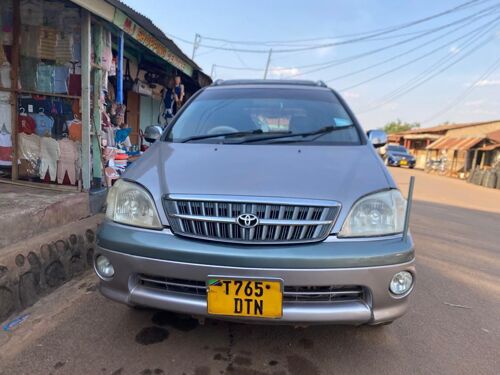Toyota nadia 