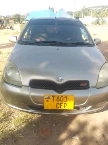 TOYOTA VITZ RS FOR SALE 3.5M