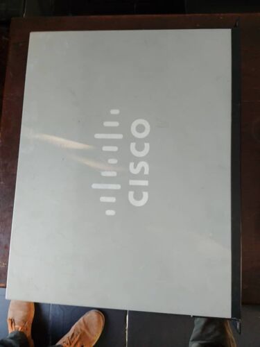 CISCO SF300 - 48P