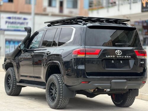 Toyota Land Cruiser VXR