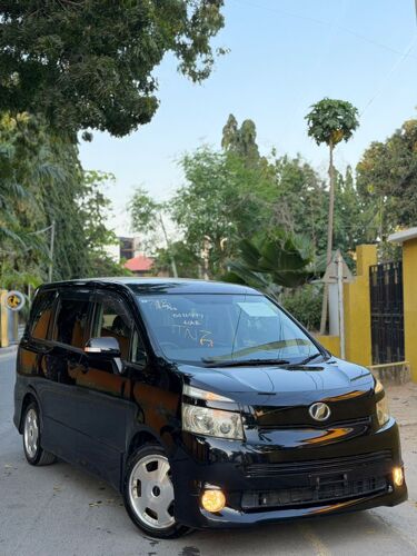 NAUZA TOYOTA PORTE