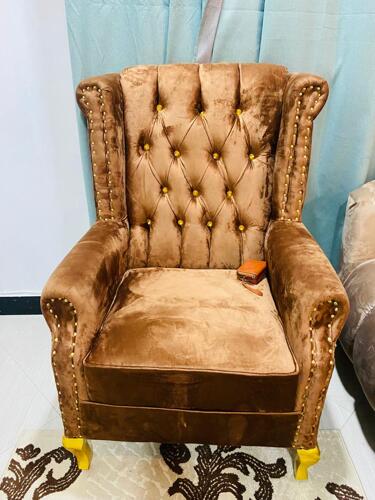Royal chair 
