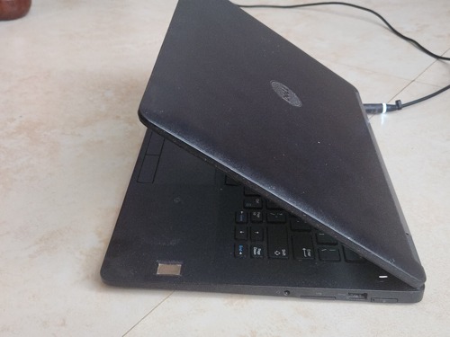 Laptop Dell Latitude E7470