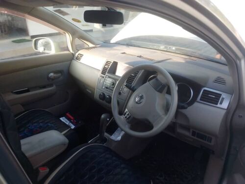 Nissan tiida full ac  ipo dar