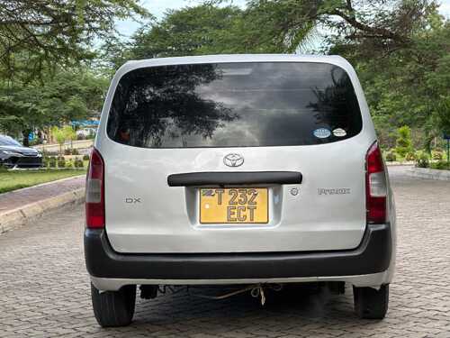 NAUZA  TOYOTA PROBOX 