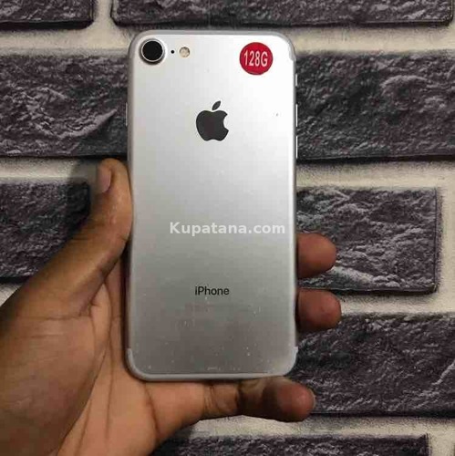 Iphone 7plain 128gb