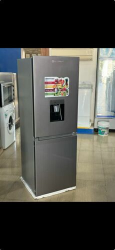 Fridge2doorwith water dispense
