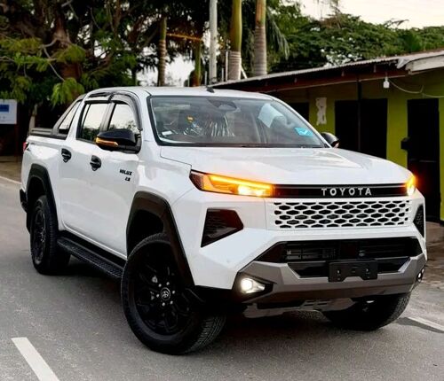 TOYOTA HILUX BEI ML75 IPO