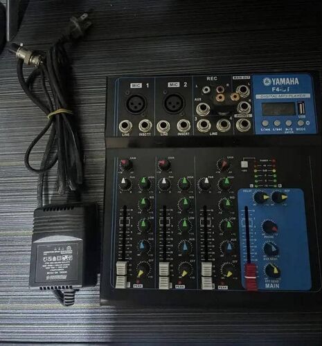 Yamaha F-4  professional mixer
