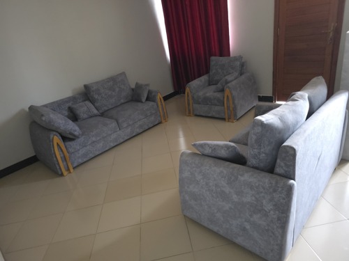 VITU VYA NDANI VINAUZWA