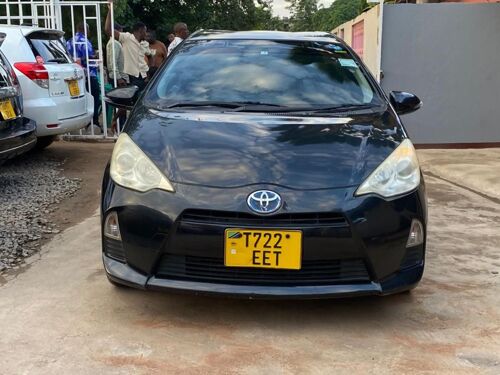 Toyota AUQA 