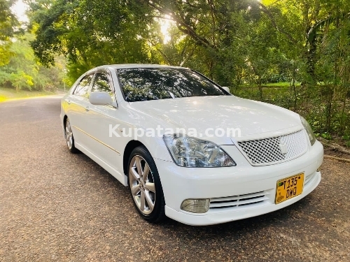 Toyota Crown Athlete