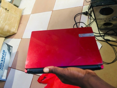 Packardbell/duo/2GB/320GB
