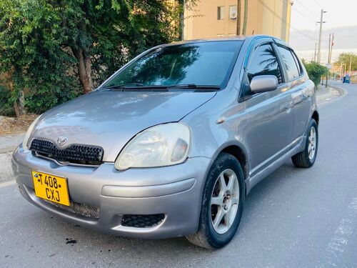 Vitz old model R