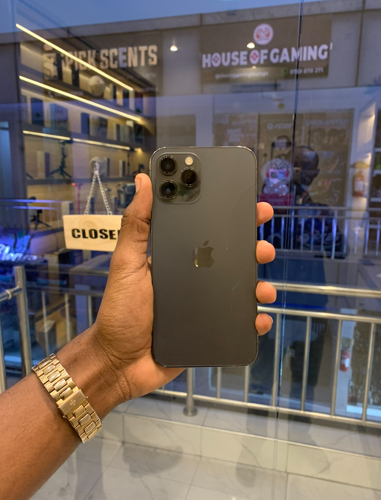 iPhone 12 Promax 