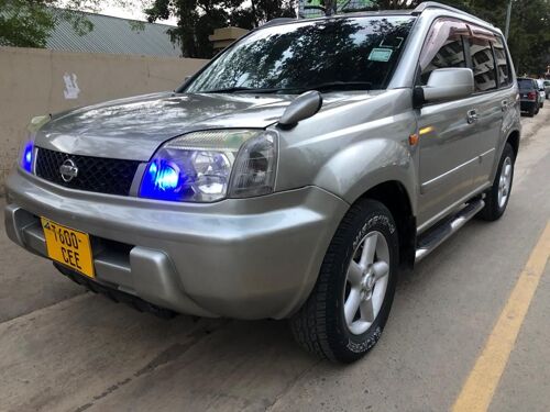 Nissan X trail