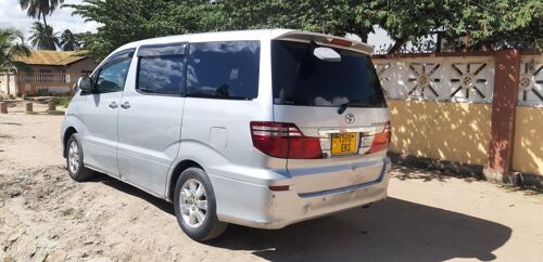 Toyota Alphard V