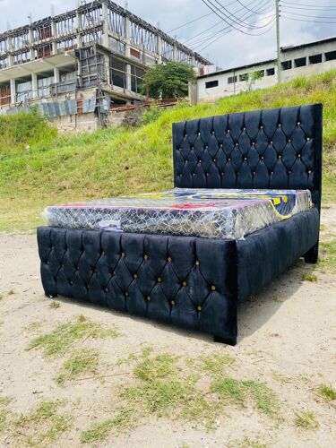 KITANDA BEDSOFA NA GODORO 