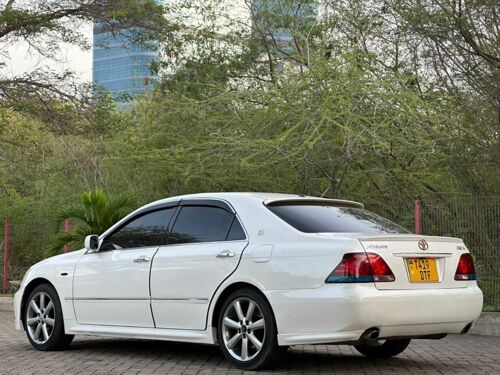 Toyota Crown Athlete DTF